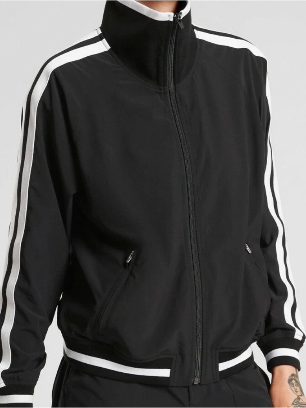 Athleta Sprint Track Jacket in Featherweight Stretch Black SZ Small/med 118 Ret